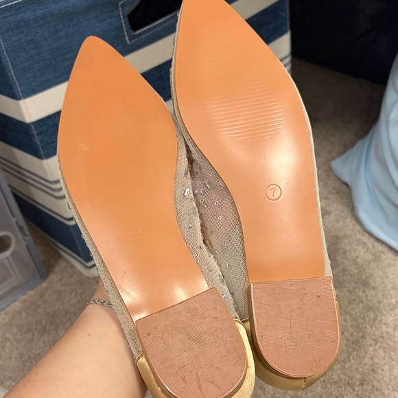 Lulu's Metallic Gold and Silver Flats - Picture 4 of 6